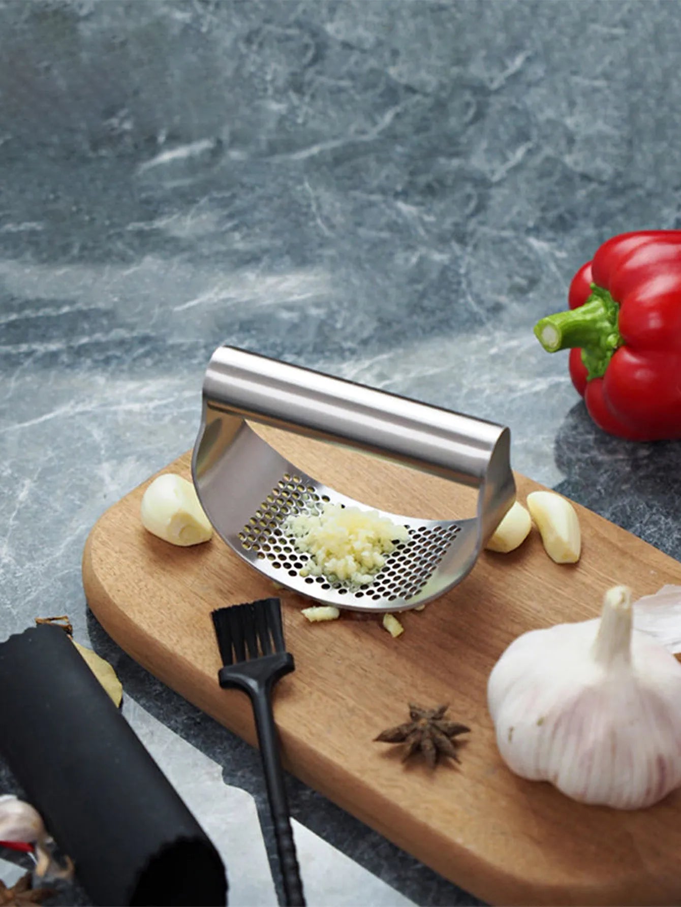 Sharp Garlic Press